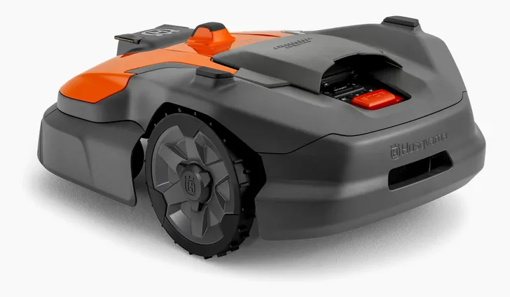 Husqvarna Automower 500 EPOS (540 bis 580L) von schräg vorne